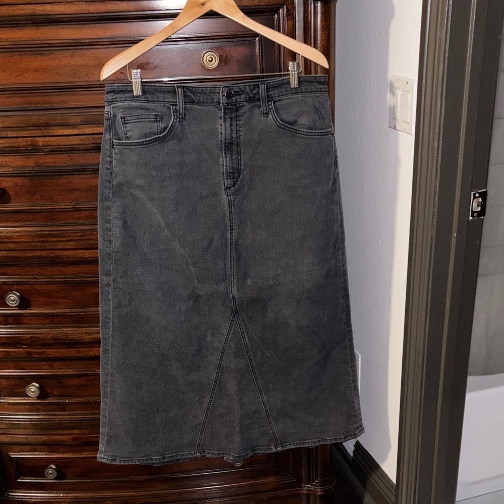 33” Joe's Jeans Faye Maxi Skirt